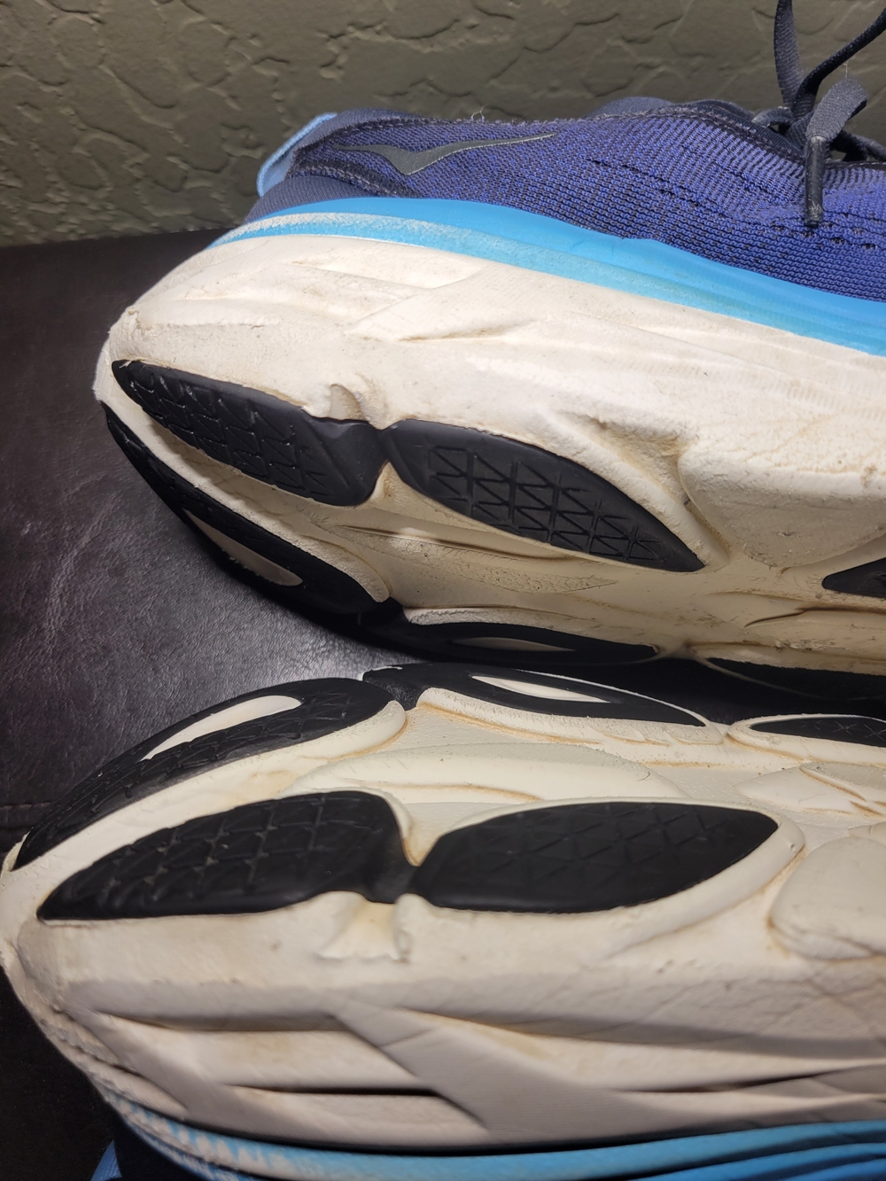 HOKA ONE ONE Bondi 8 Men's Running Shoes - Blue/Sharkskin US Size 12 Wide EU 46 - Picture 14 of 15